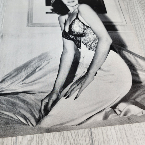 1972 VTG Magazine Illustration 10"x13.5" Rita Hayworth Old Hollywood Pinup Art - Picture 5 of 6